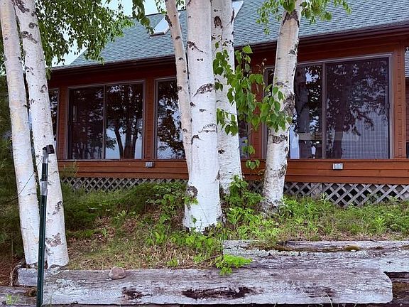 3rd image of 3490 Squaw Beach Rd