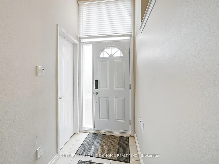 83 Corey Cir — Photo 3