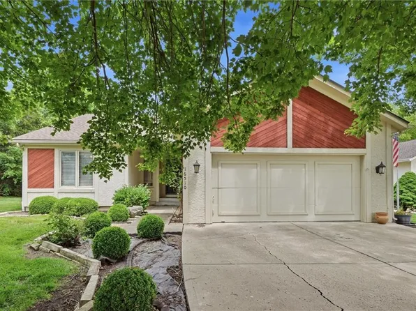 16510 W 133rd St, Olathe, KS 66062