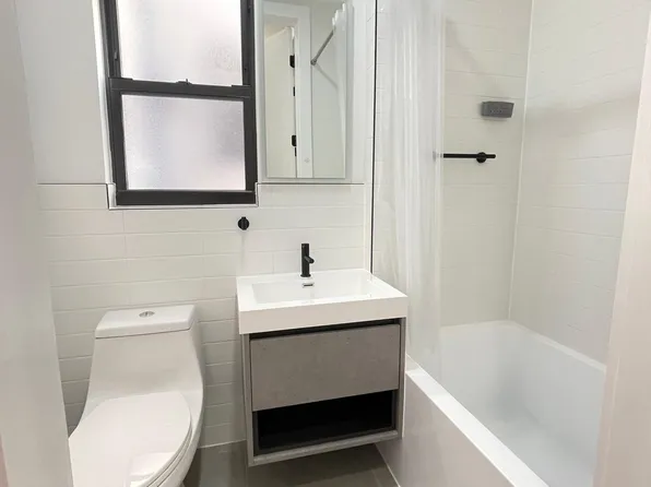 6 Saint Nichlas Avenue image 16 of 21