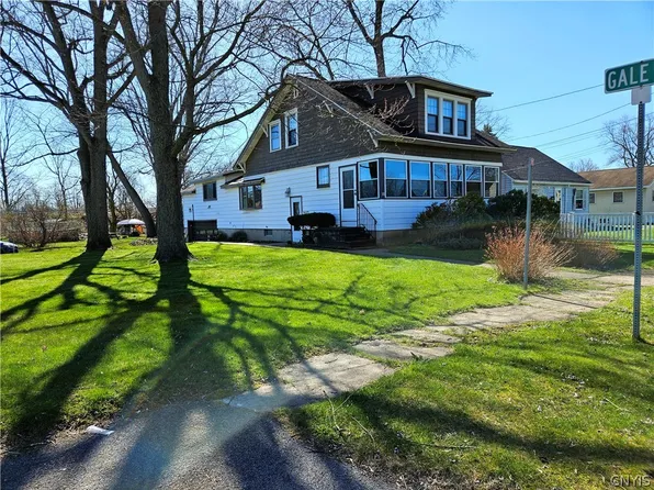 115 Harrington St, Syracuse, NY 13211