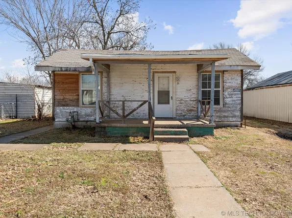 212 N Seminole Ave, Bartlesville, OK 74003