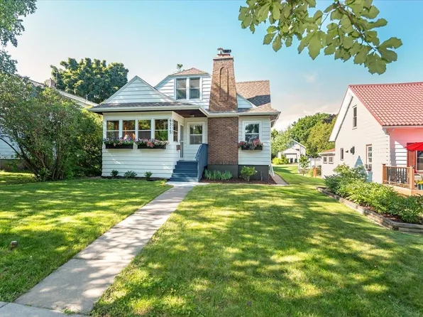 4315 Gladstone St, Duluth, MN 55804