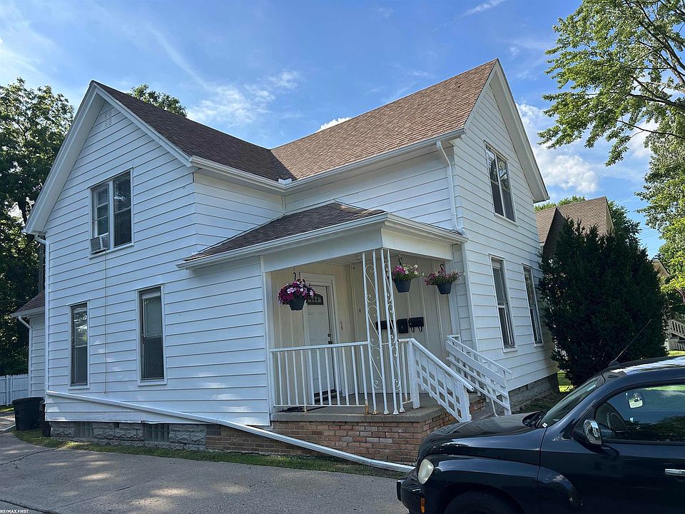 1st image of 19 Washington St