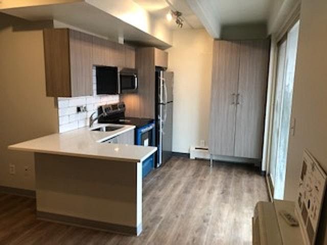 1st image of 800 N Emerson St APT 102