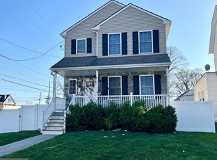 102 Walnut St, Rutledge, PA 19070