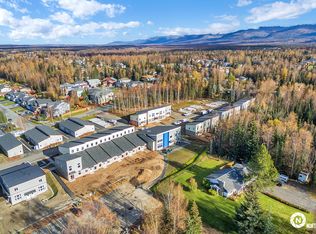 9069 Nuthatch Pl UNIT B, Anchorage, AK 99507