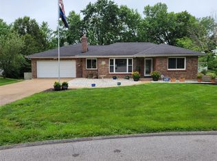 8946 Wilma Dr, Saint Louis, MO