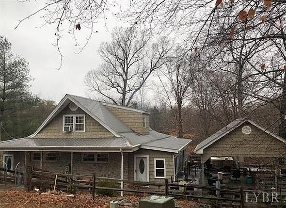 1st image of 1 Evans Ln