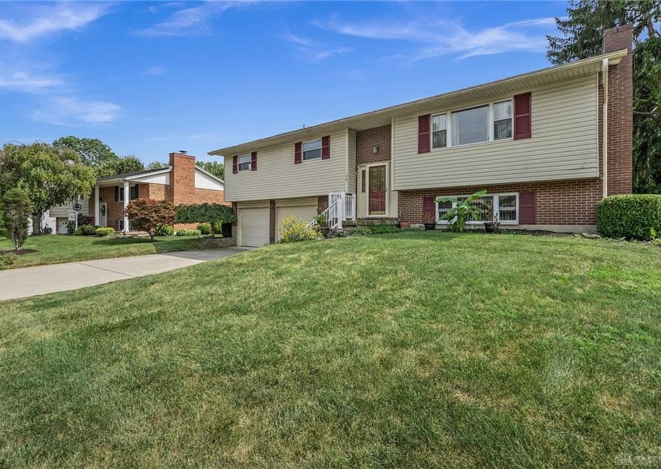 1st image of 84 Sue Dr