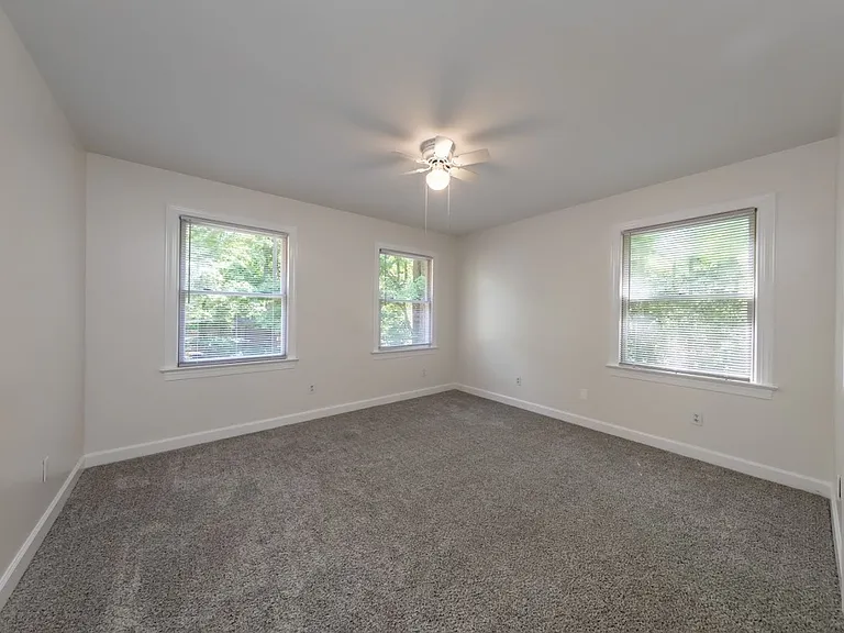 308 The Maine W — Photo 12