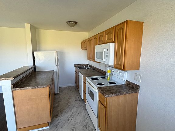3rd image of 1540 Chickasaw Ave APT 204