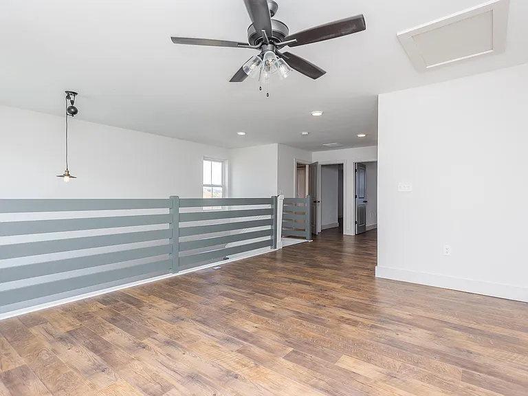 41 Field Ct — Photo 35