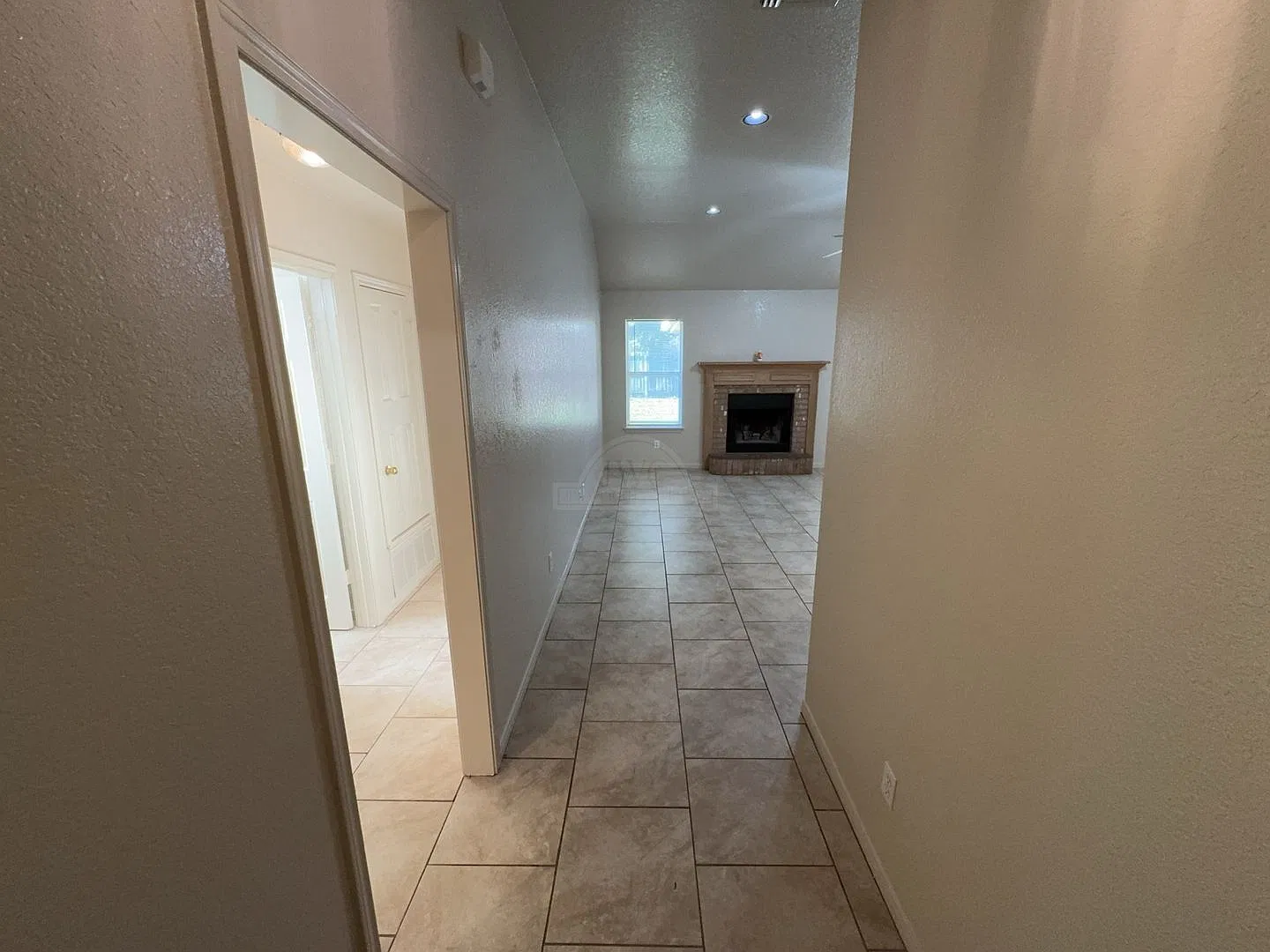 2700 Diaz, Killeen — Photo 2