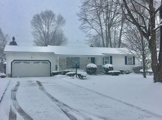 4604 Aspen Dr, Austintown, OH