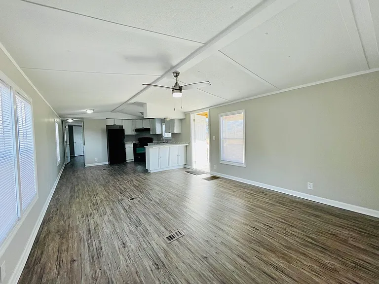 6781 J & T Cir — Photo 6