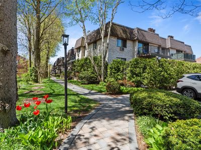 107 N Broadway Avenue #105, White Plains, NY, 10603
