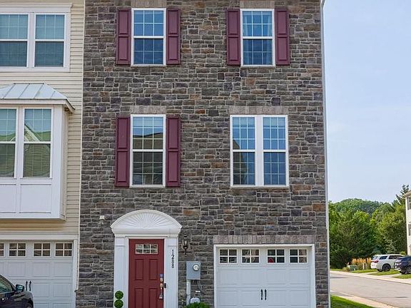 4th image of 1288 Elderslie Ln #88
