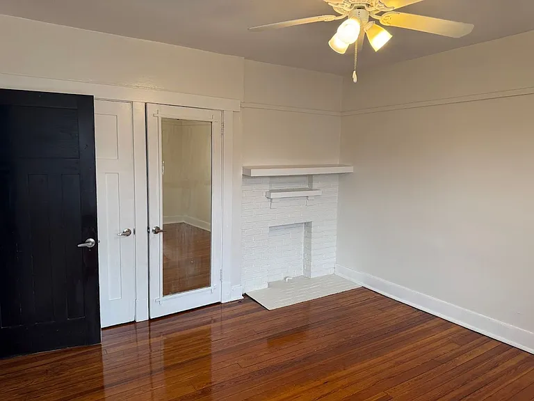 1651 Chislett St — Photo 25