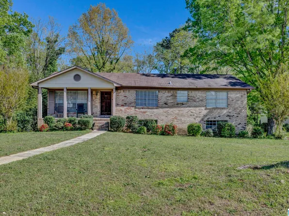 1741 Magnolia St, Gardendale, AL 35071