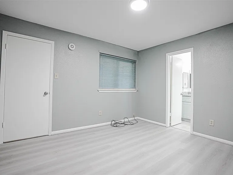 1103 W Brompton Dr — Photo 19