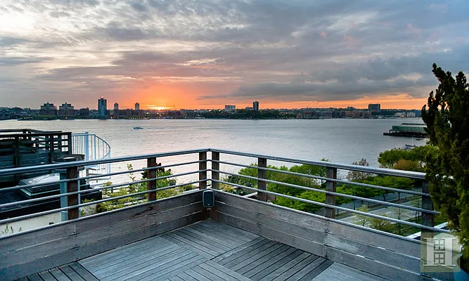 Sold by Halstead Real Estate | media 22