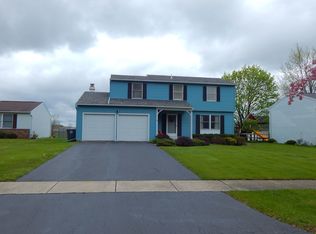301 Mallard Rd, Perrysburg, OH 43551