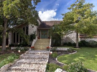 202 Ember Glow Cir, College Station, TX 77840
