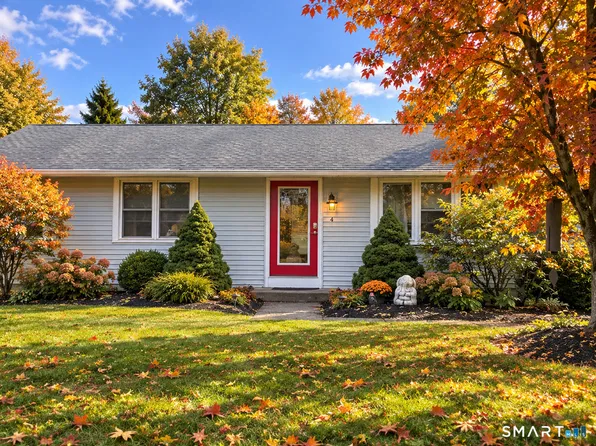4 Valerie Street, Waterford, CT 06385