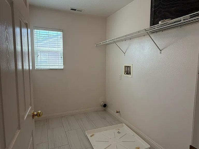 7505 Purple Sage Cir — Photo 21