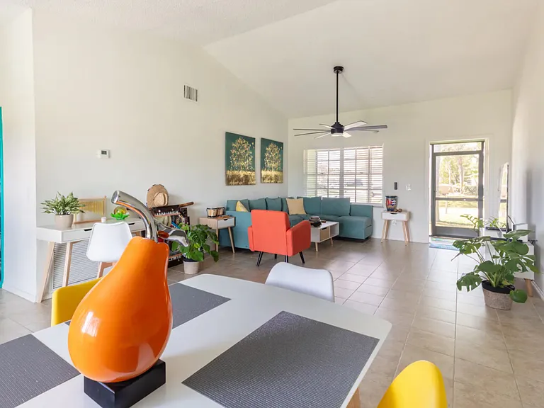 2825 SW Pierson Rd — Photo 4