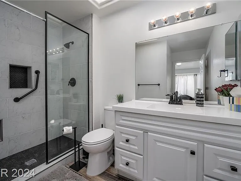 9433 Grand Mesa Dr — Photo 31