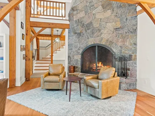 10 Forest Heights, Dover, VT 05356