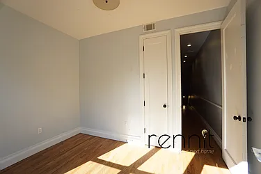 Rented by Rennit Inc.