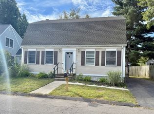 16 Kingsbury Ln, Glastonbury, CT 06033