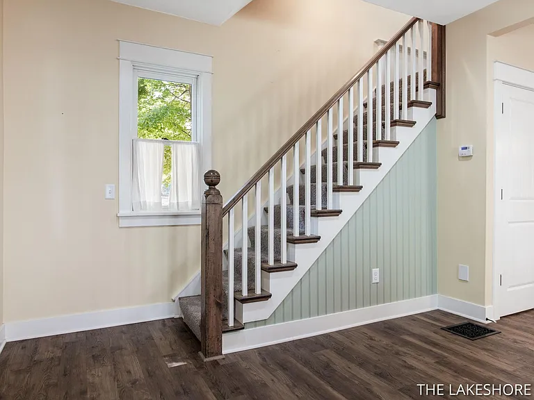 2345 Fern Walk — Photo 16