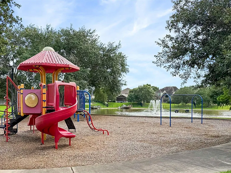 1102 McMurtry Ridge Dr — Photo 37