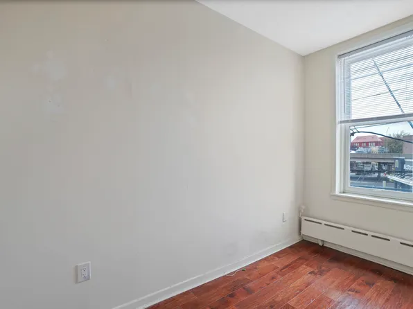 6 Lombardy Street image 12 of 48