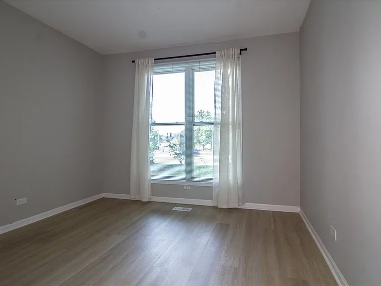1216 Tennyson Ln #1216 — Photo 8