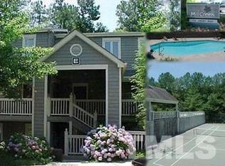 702 Martin Luther King Jr Blvd #C, Chapel Hill, NC 27514