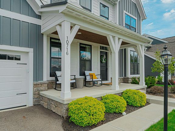 4th image of 10716 Pearl Creek Dr