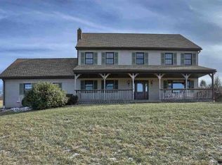 2009 Valley Rd, Seven Valleys, PA 17360