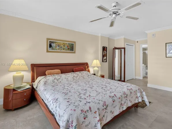 1849 S Ocean Dr APT 905, Hallandale, FL 33009