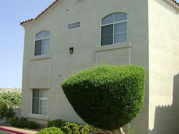 2nd image of 1620 Sandecker Ct