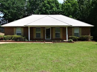 1809 26th St E, Valley, AL 36854