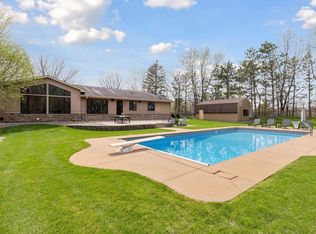 2200 Tamarack Dr, Long Lake, MN 55356