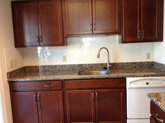 4th image of 1705 Cardinal Estate Ln