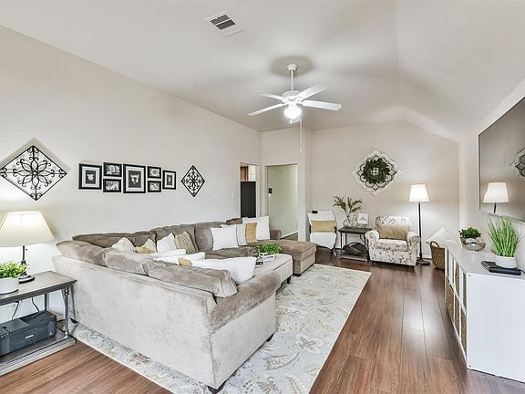 5th image of 14423 Idylwild Wood Way