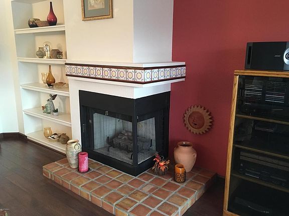 2nd image of 1931 N La Rienda Ave #89