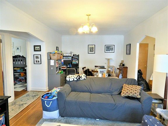 4th image of 39-16 208th St #2F